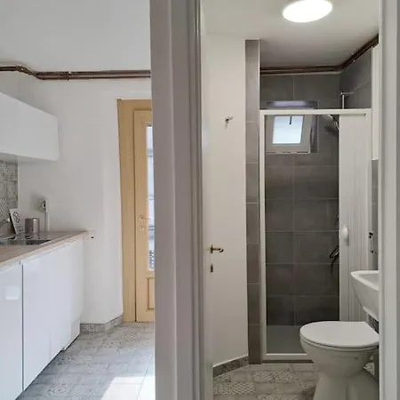Casa Della Dama *